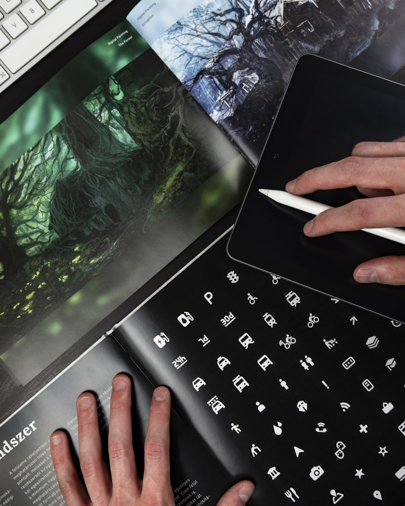 Brand landing page with bold kinetic design and dynamic layout
